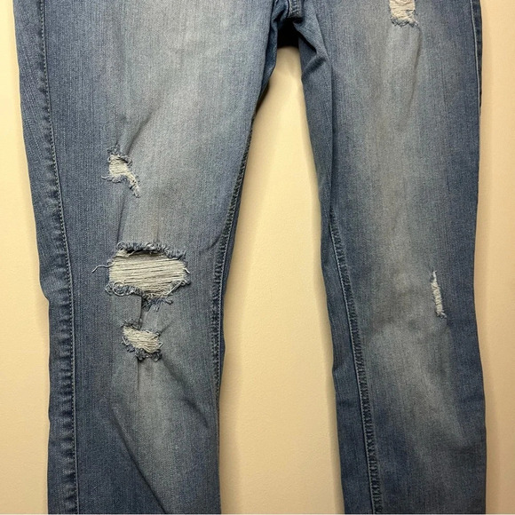 TORRID Premium Bombshell Skinny Distressed Stretch Jeans - Picture 5 of 12